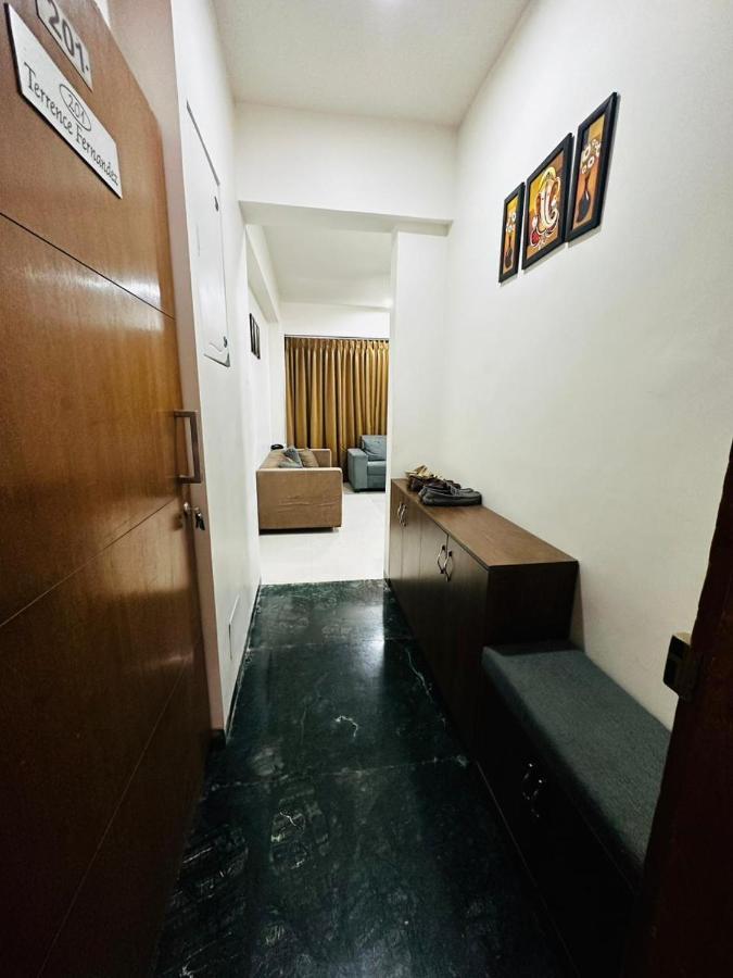 River Front Property Ahmedabad Eksteriør bilde