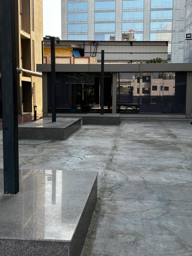 River Front Property Ahmedabad Eksteriør bilde