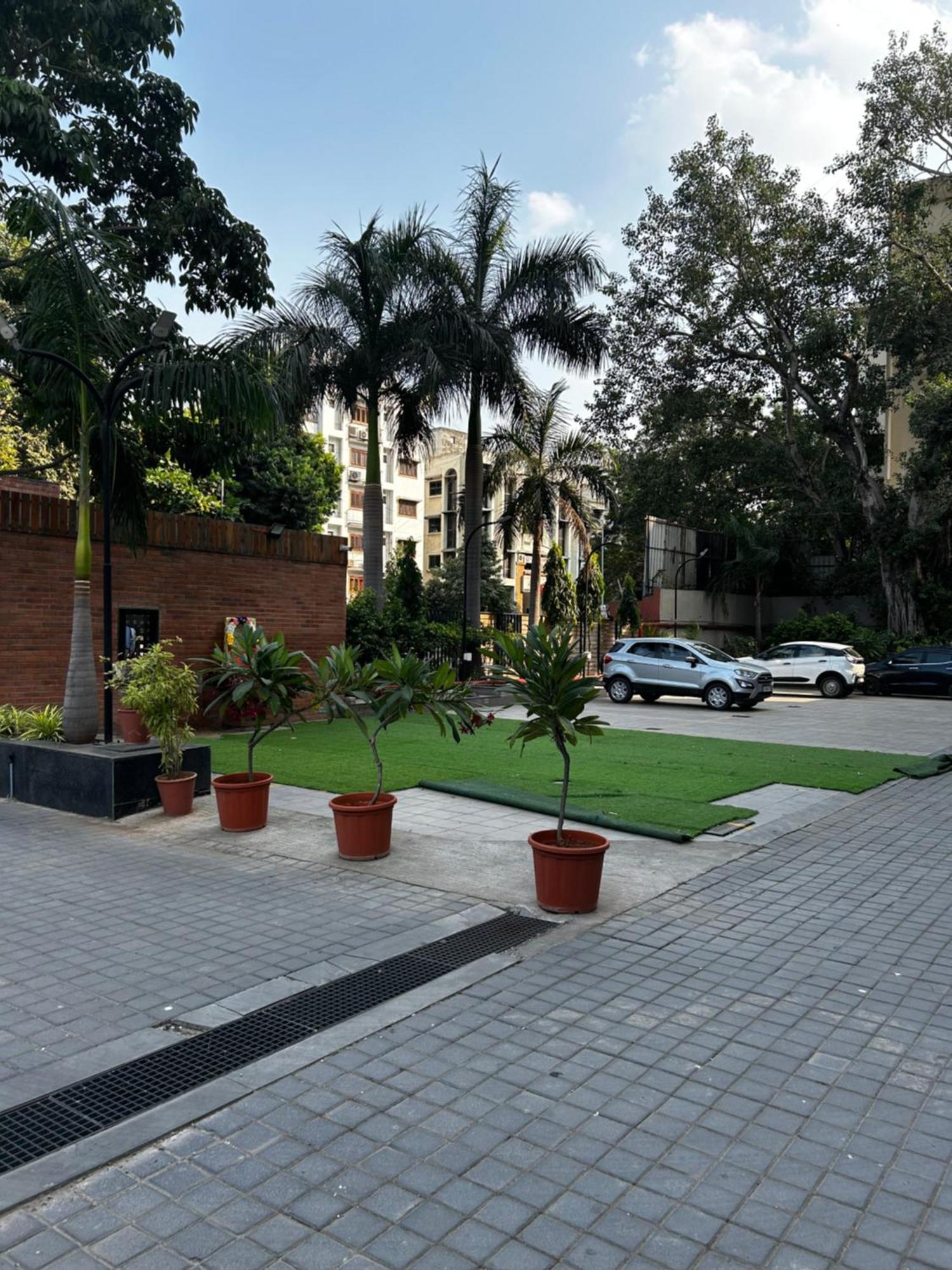River Front Property Ahmedabad Eksteriør bilde